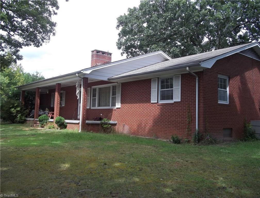 1513 Briarcliff Drive - Photo 1