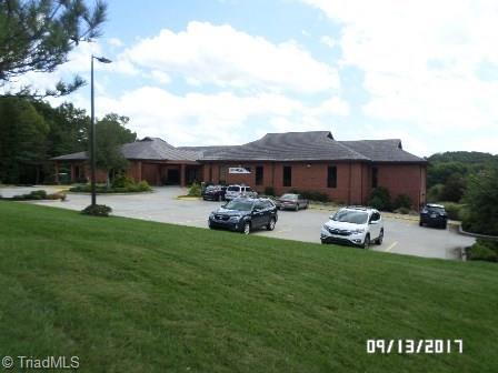110 Park Terrace - Photo 1