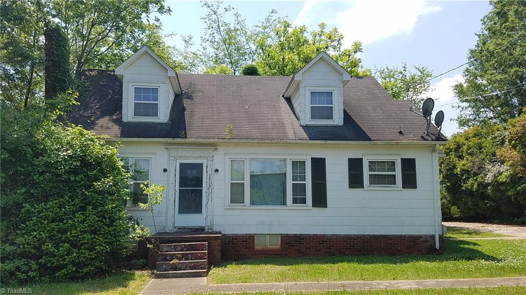 1919 Jake Alexander Boulevard - Photo 1