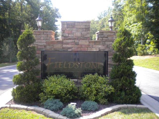 18 Fieldstone Drive - Photo 1