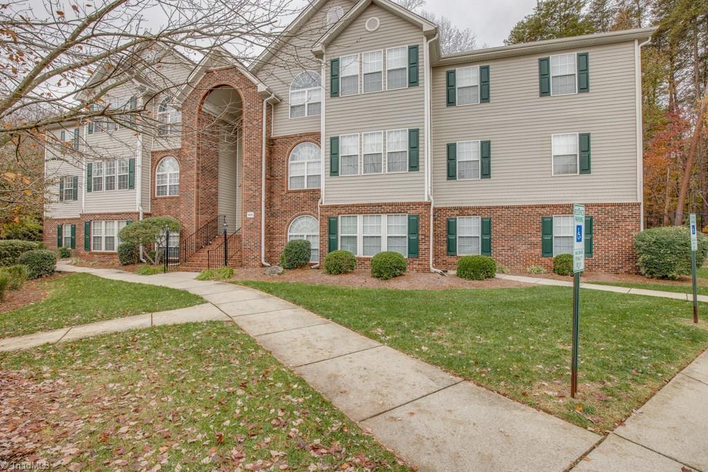 834 Timberline Ridge Court - Photo 1