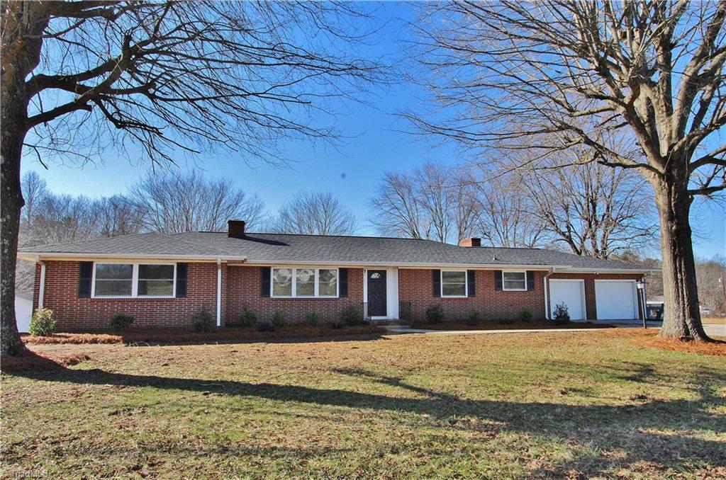 2120 Old Hollow Road - Photo 1