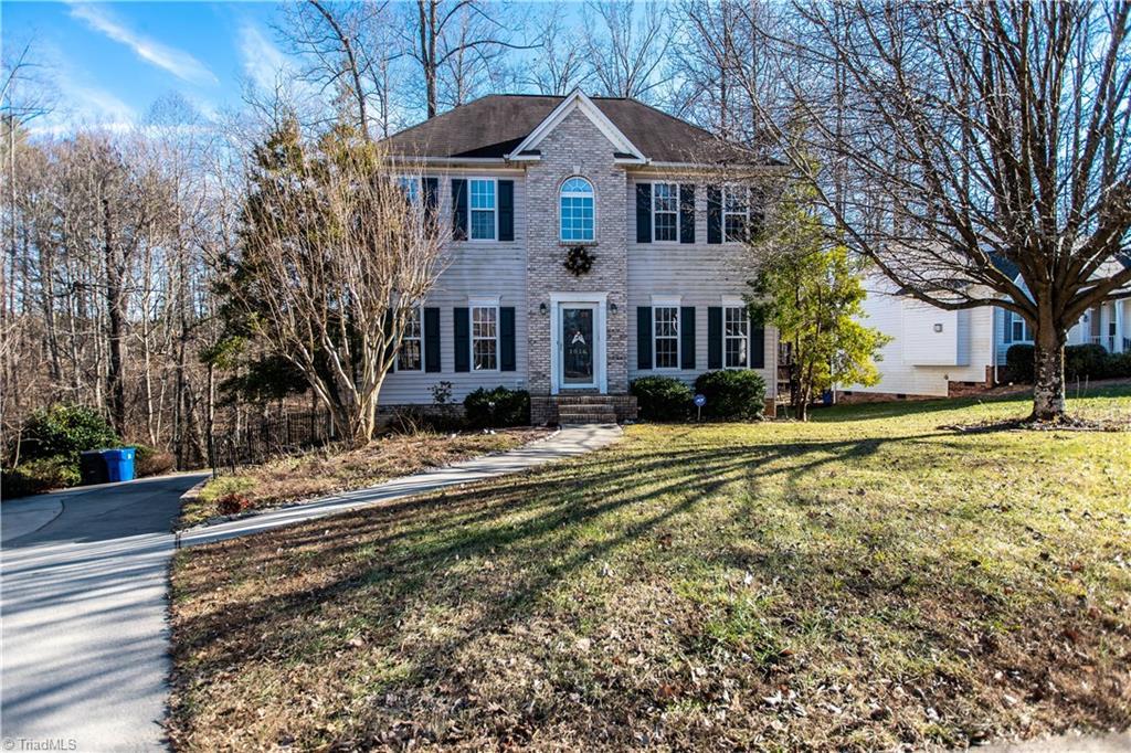 1016 Woodland Pointe Drive - Photo 1