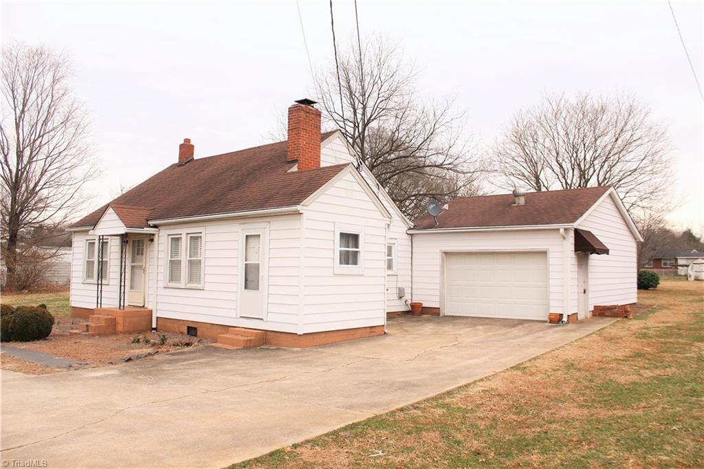 4324 Old Belews Creek Road - Photo 1