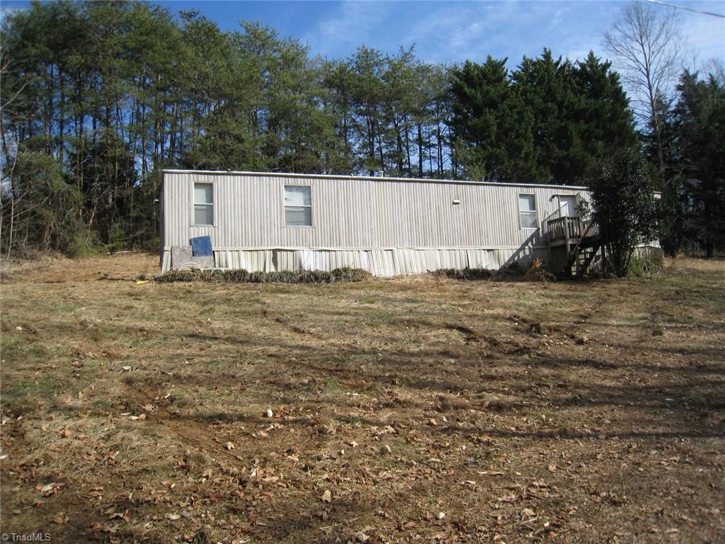 1401 Carson Road - Photo 1