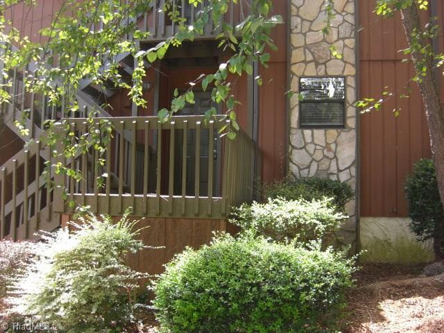 1603 Aspen Way - Photo 1