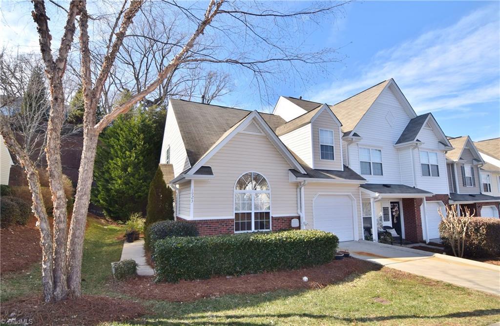 1923 Freedom Gate Drive - Photo 1