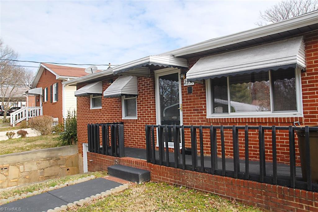2515 Amhurst Street - Photo 1