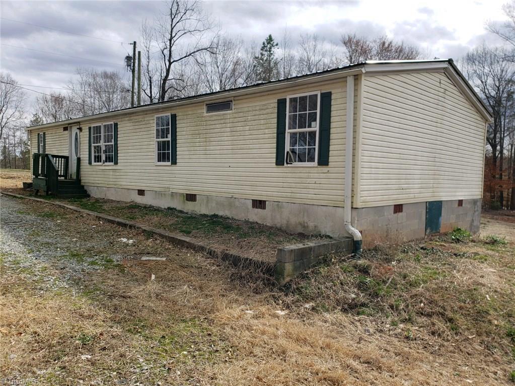520 Lee Smith Road - Photo 1