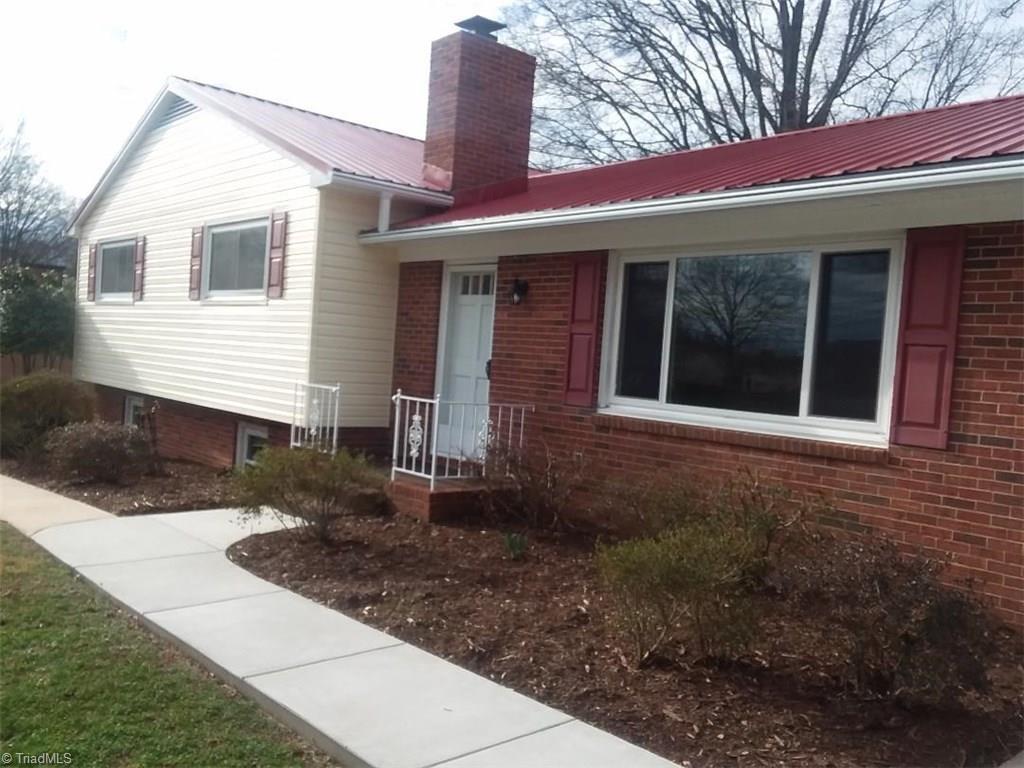 803 Branchwood Drive - Photo 1