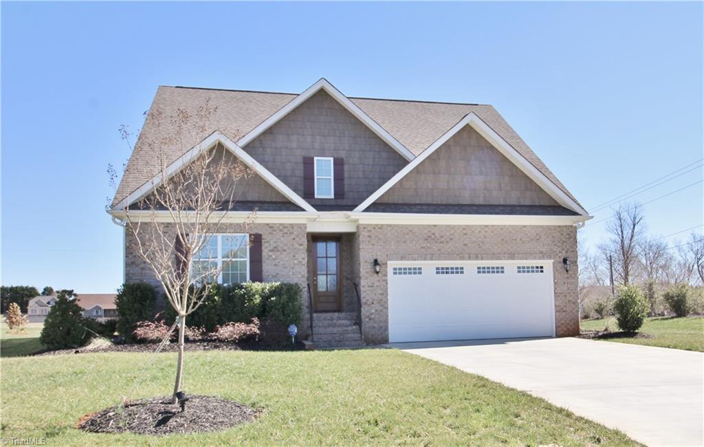106 Caudle Meadows Drive - Photo 1