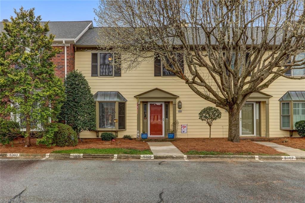 5305 Hearthside Place - Photo 1