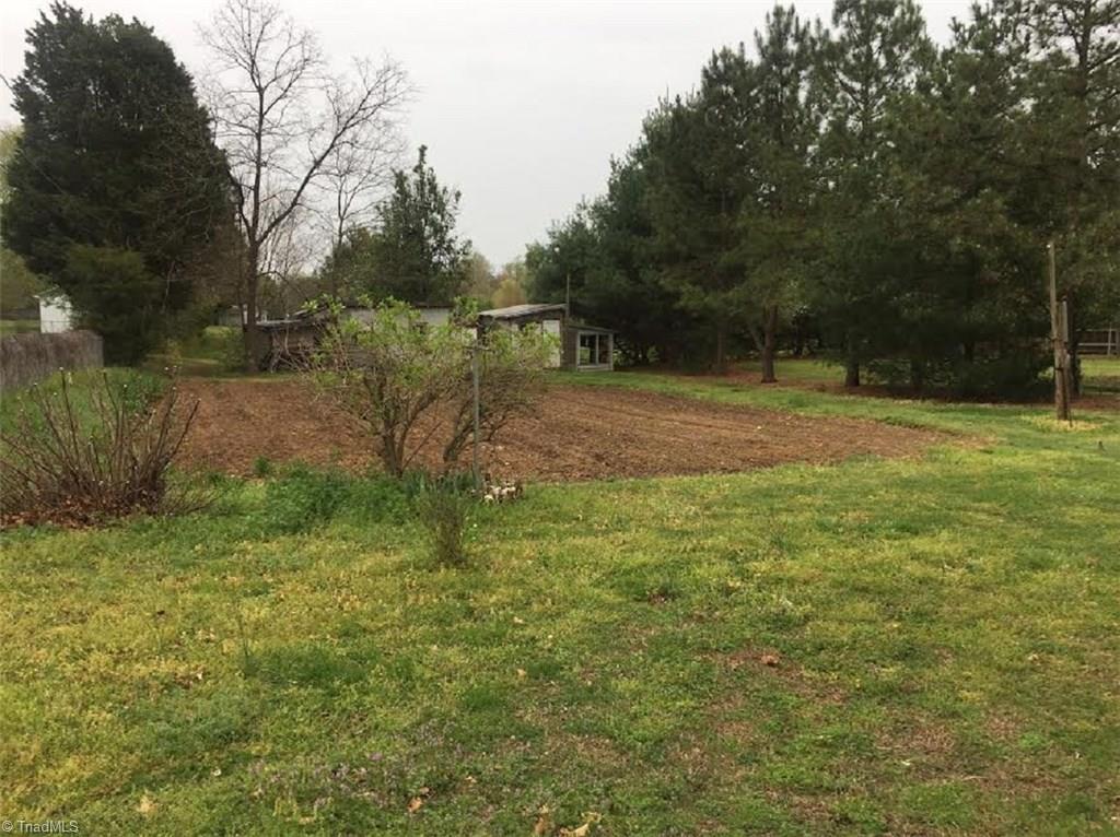 918 Main Street - Photo 1