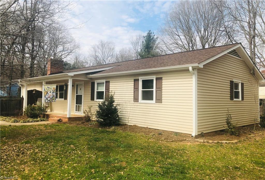 118 Renee Drive - Photo 1