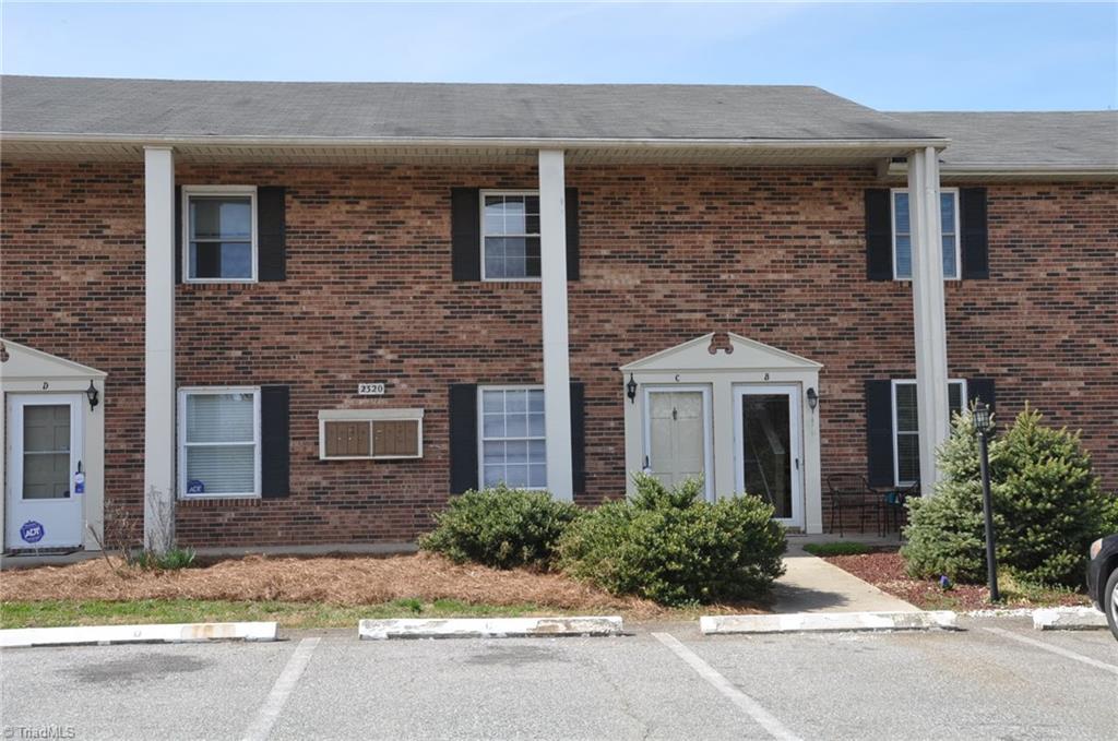 2320 Bay Meadows Court - Photo 1