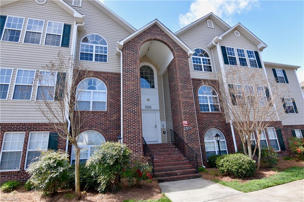 634 Mill Pond Court - Photo 1