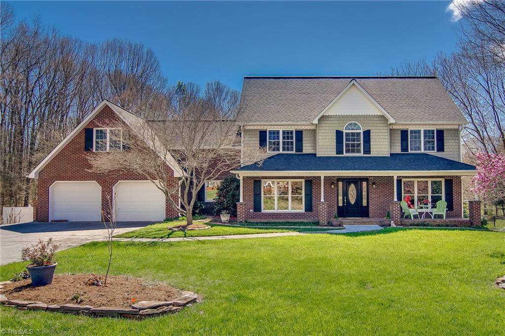 129 Fieldwood Drive - Photo 1