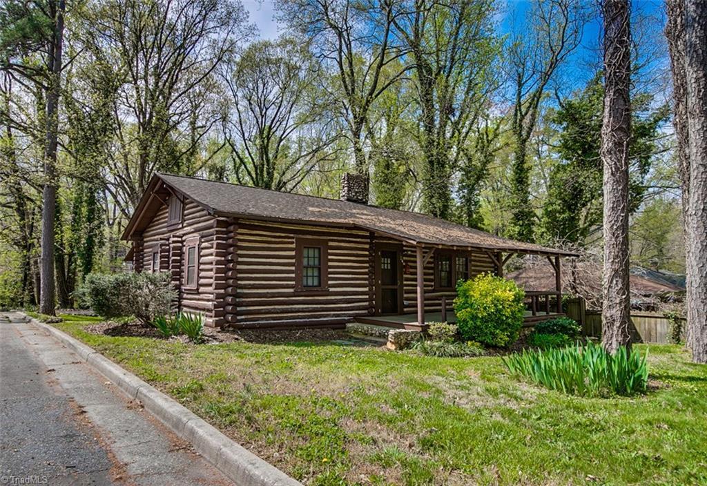 354 Lindley Avenue - Photo 1
