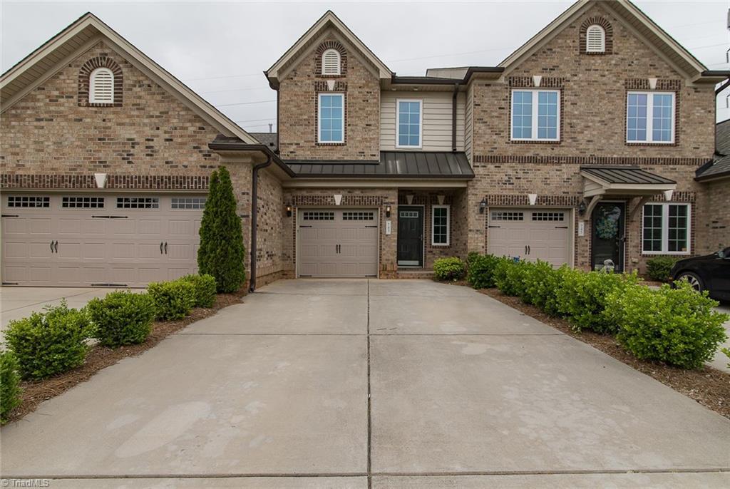743 Piedmont Crossing Drive - Photo 1