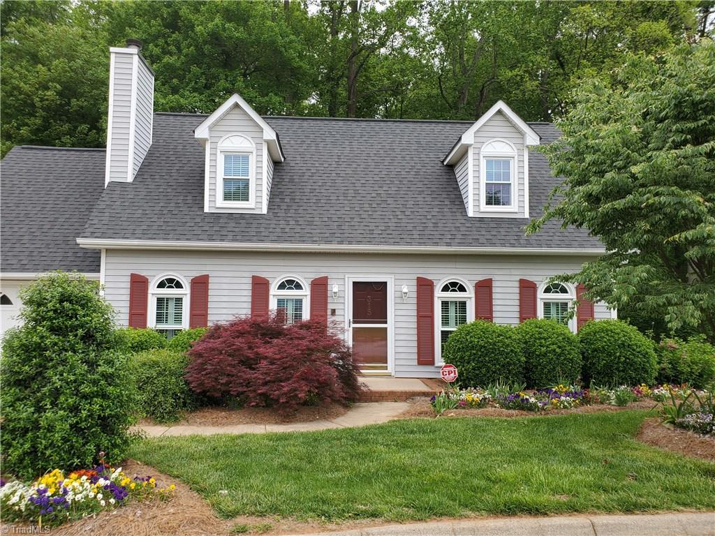 315 Brookside Court - Photo 1