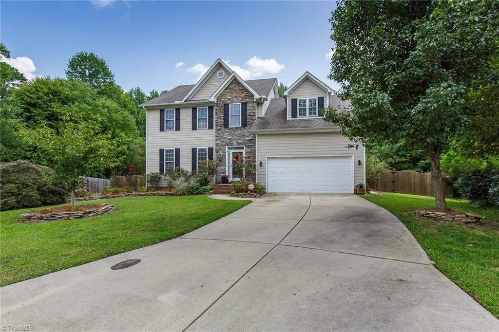 1505 Oban Court - Photo 1
