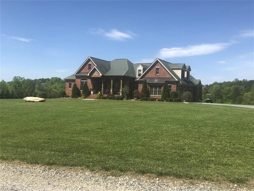 1100 Barnette Drive - Photo 1