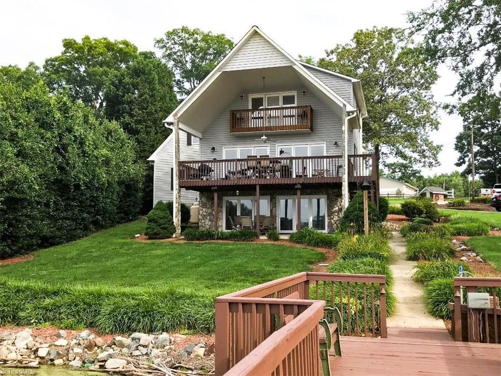 485 Murray Drive - Photo 1
