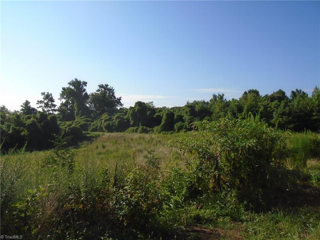929 Thomas Street - Photo 1