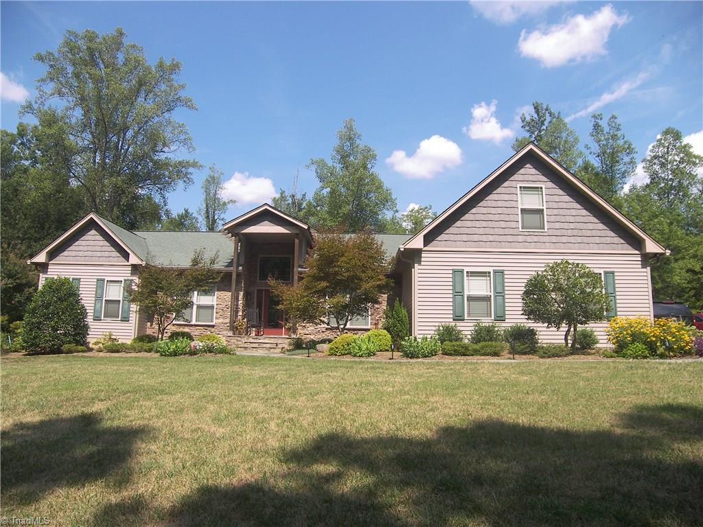 220 Timber Trails Lane - Photo 1