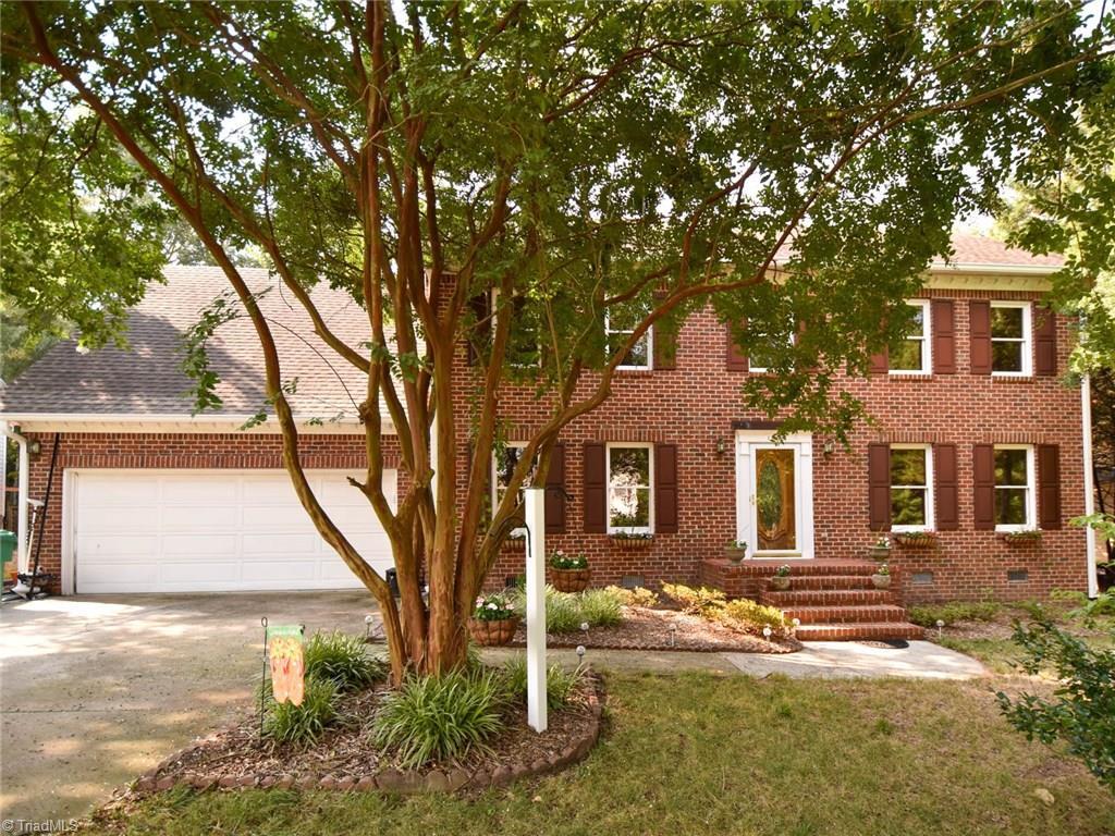 1606 Lakeland Point - Photo 1