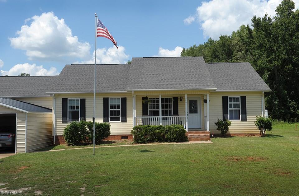 750 Gold Knob Road - Photo 1