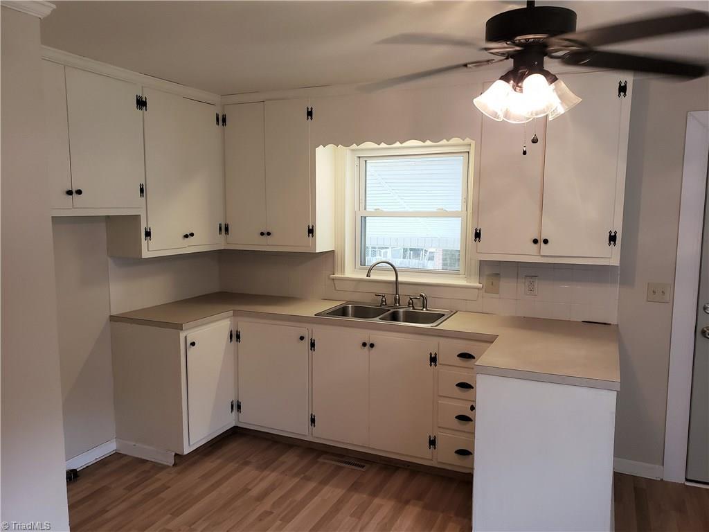 242 Neely Street - Photo 1