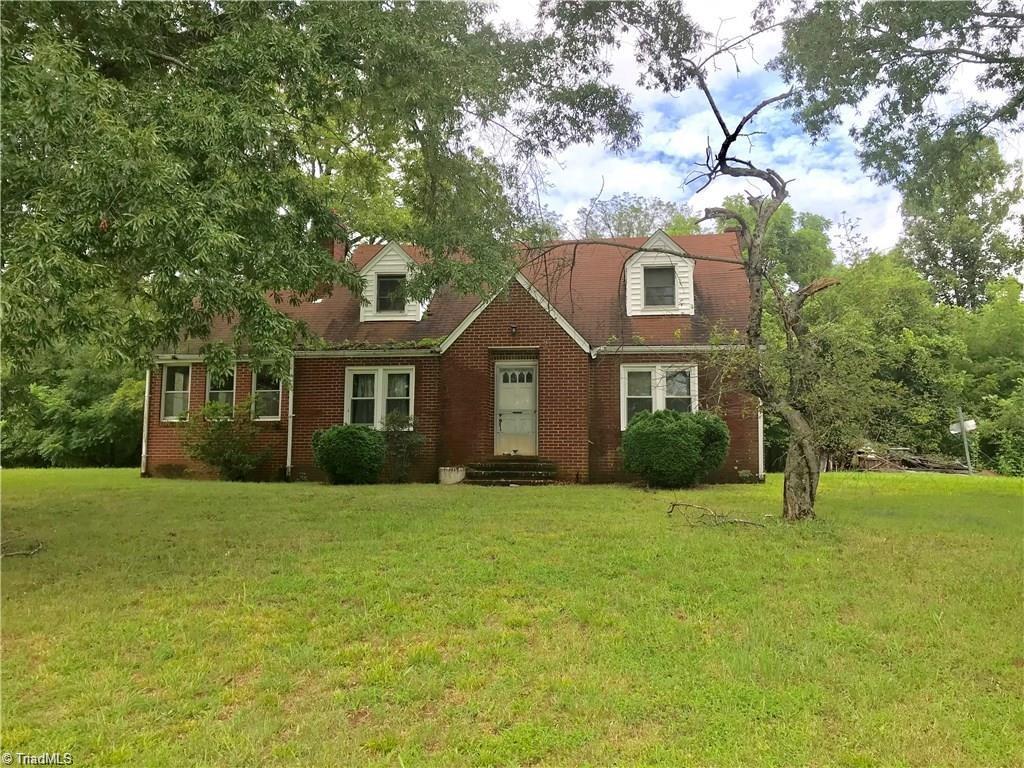2402 Phillips Road - Photo 1