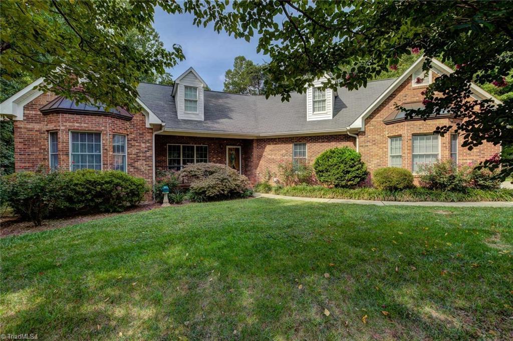 103 Bridlewood Avenue - Photo 1
