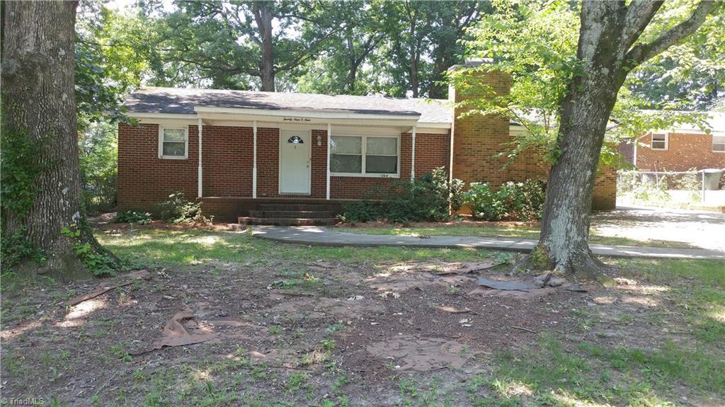 2909 Marthas Place - Photo 1