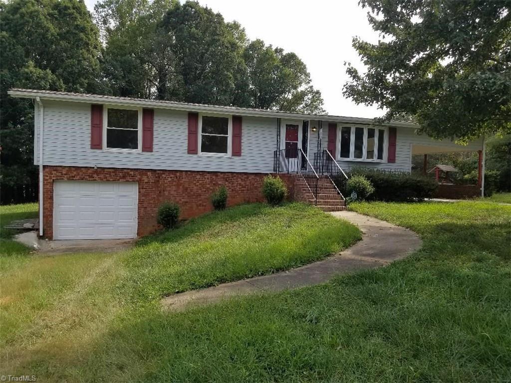 195 Hampton Road - Photo 1