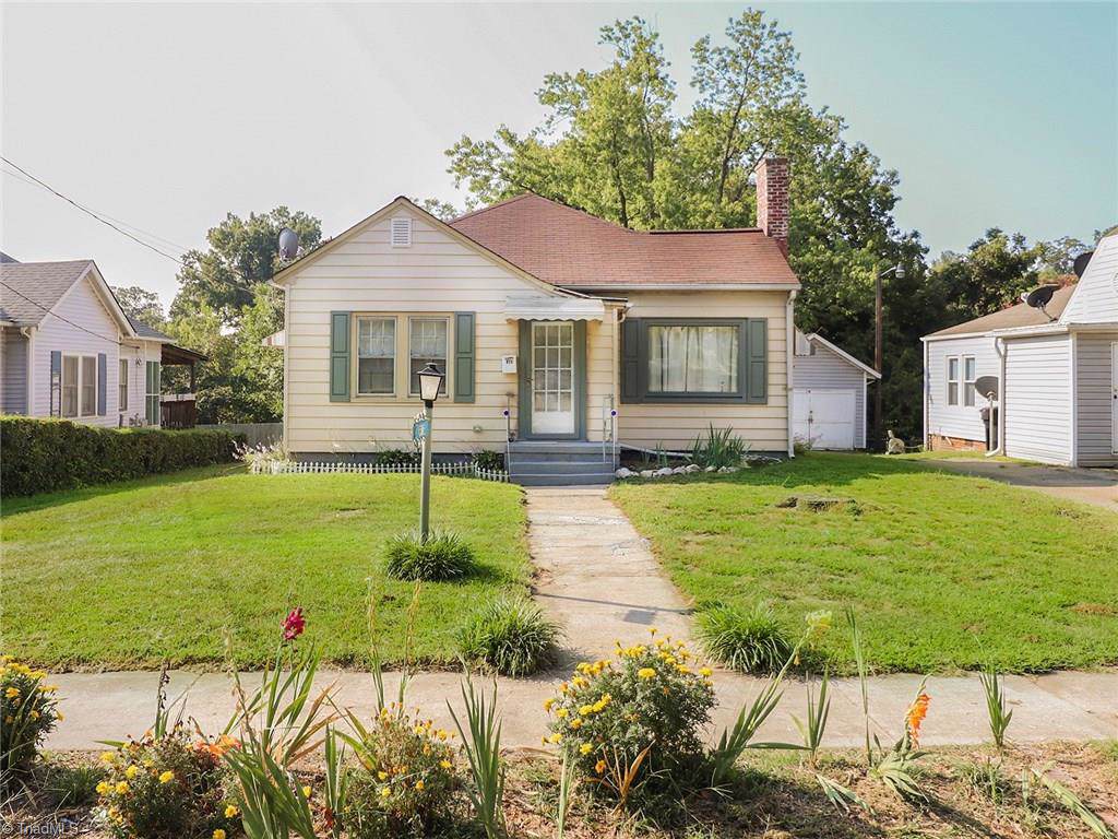 813 Grace Avenue - Photo 1