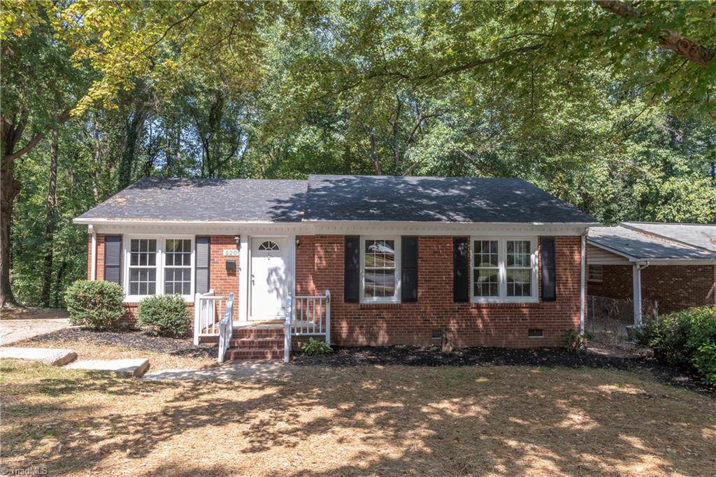 520 Forest Hill Avenue - Photo 1