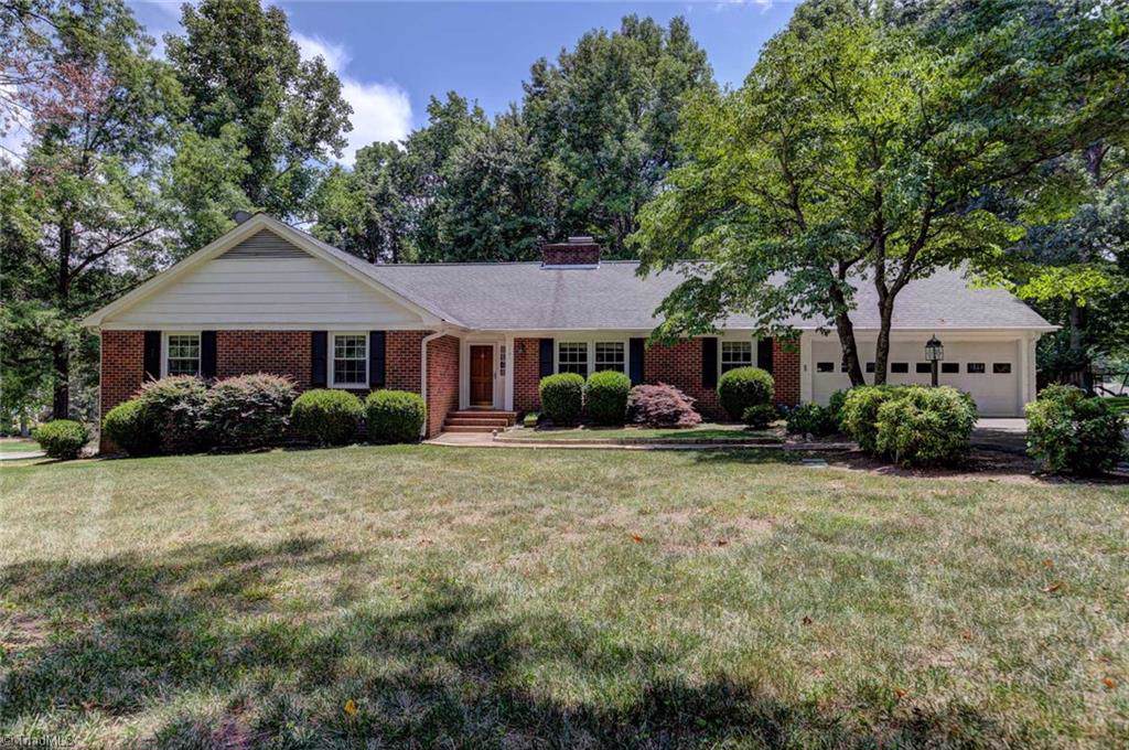 1101 Cypress Drive - Photo 1