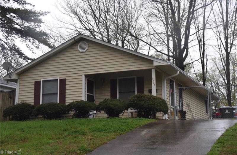 1523 Longview Drive - Photo 1