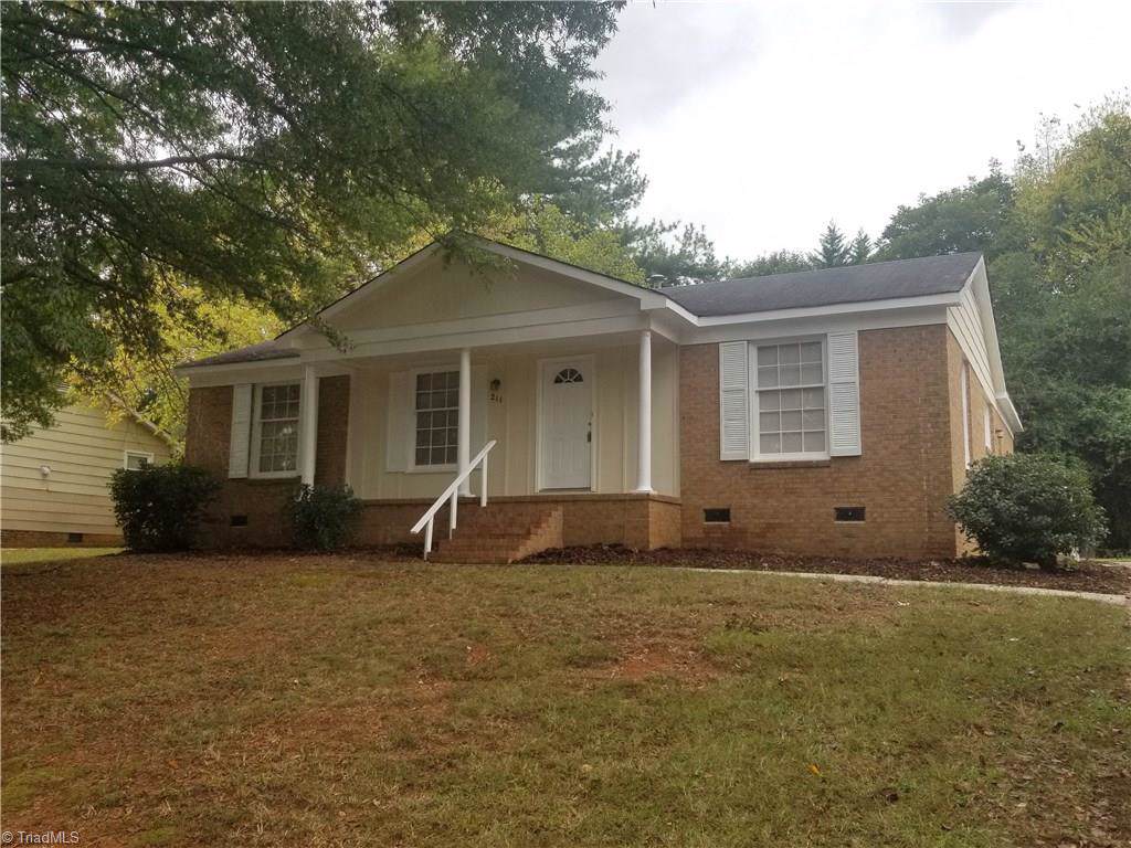 211 Capistrano Drive - Photo 1