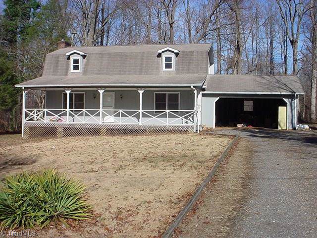 213 Redwood Drive - Photo 1