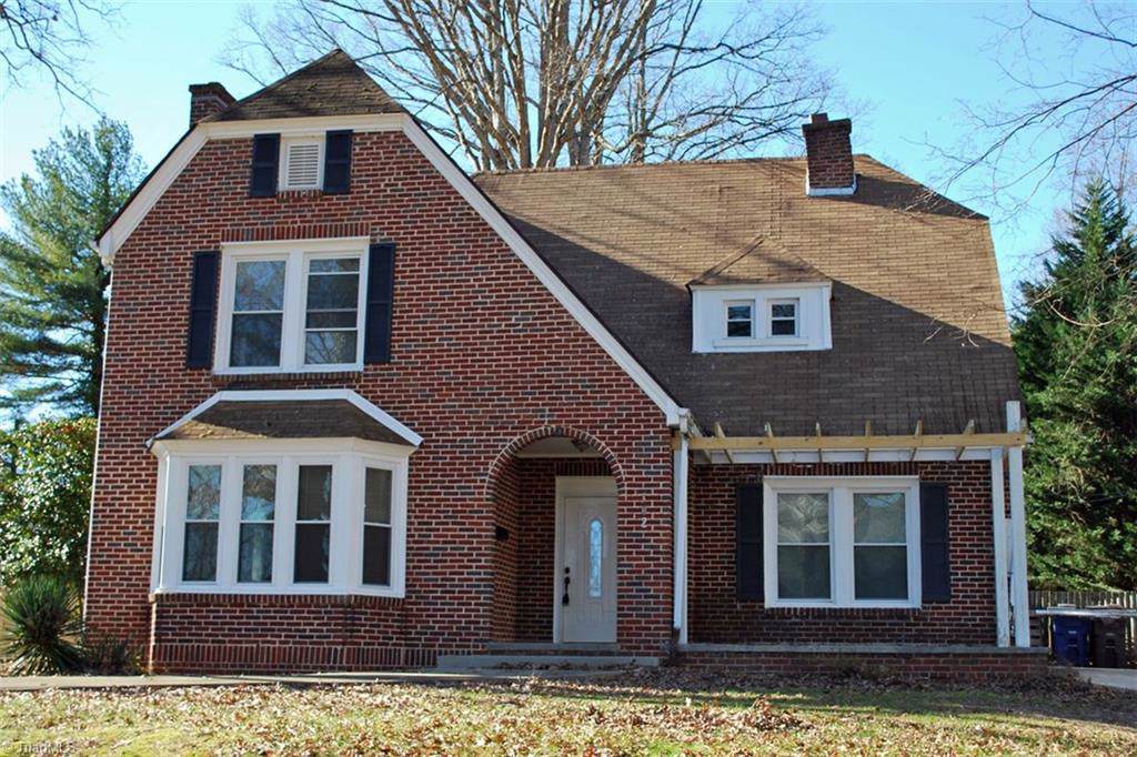 302 Forest Hill Avenue - Photo 1