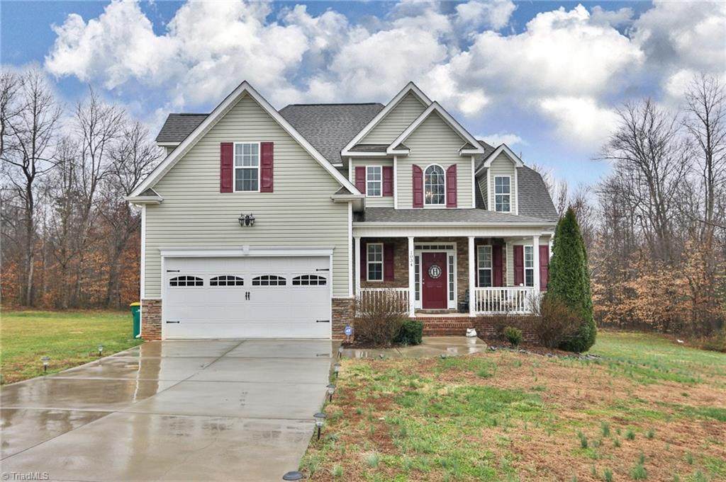 1034 Shenandoah Trail - Photo 1