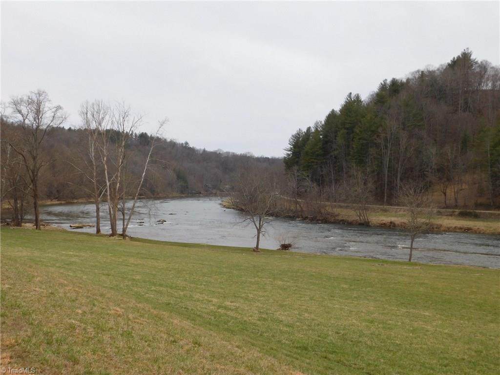28 Moxley Ridge Road - Photo 1