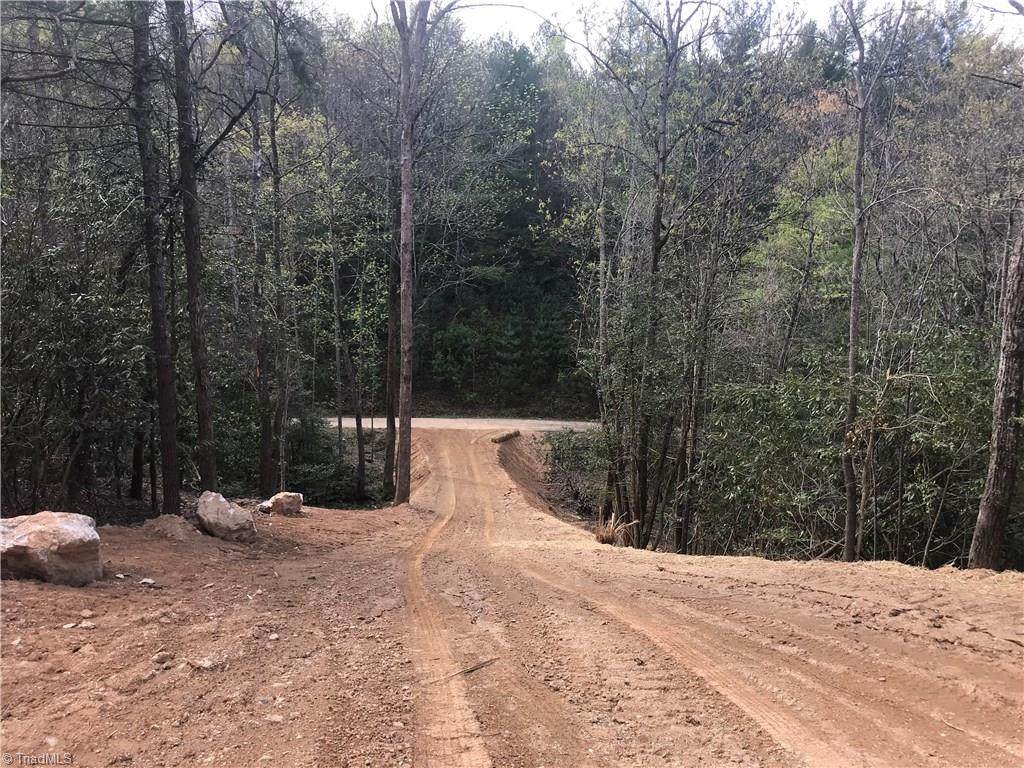 23 Green Pasture Lane - Photo 1