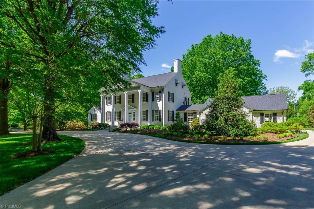 2510 Pineway Drive - Photo 1