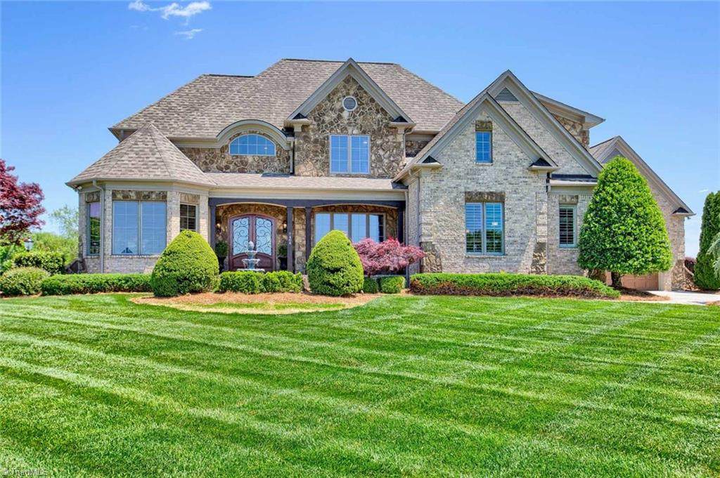 7404 Hadleigh Court - Photo 1