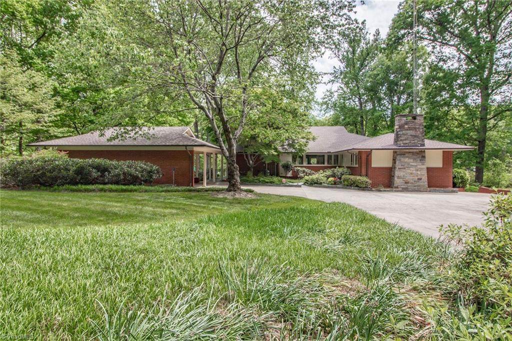 1316 Beechwood Road - Photo 1