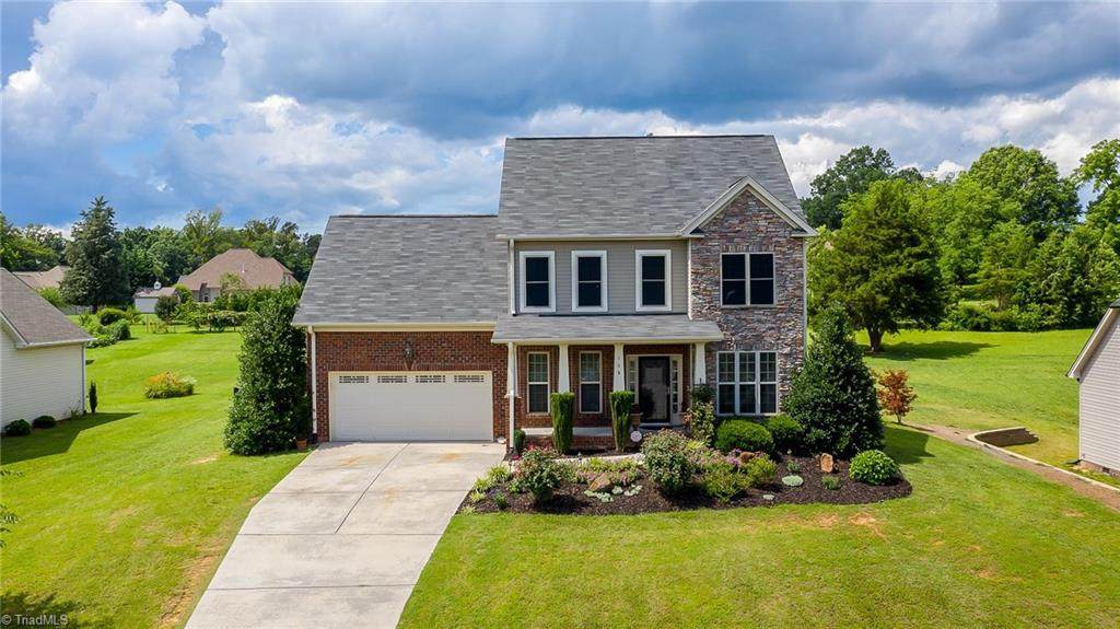 168 Northcrest Drive - Photo 1